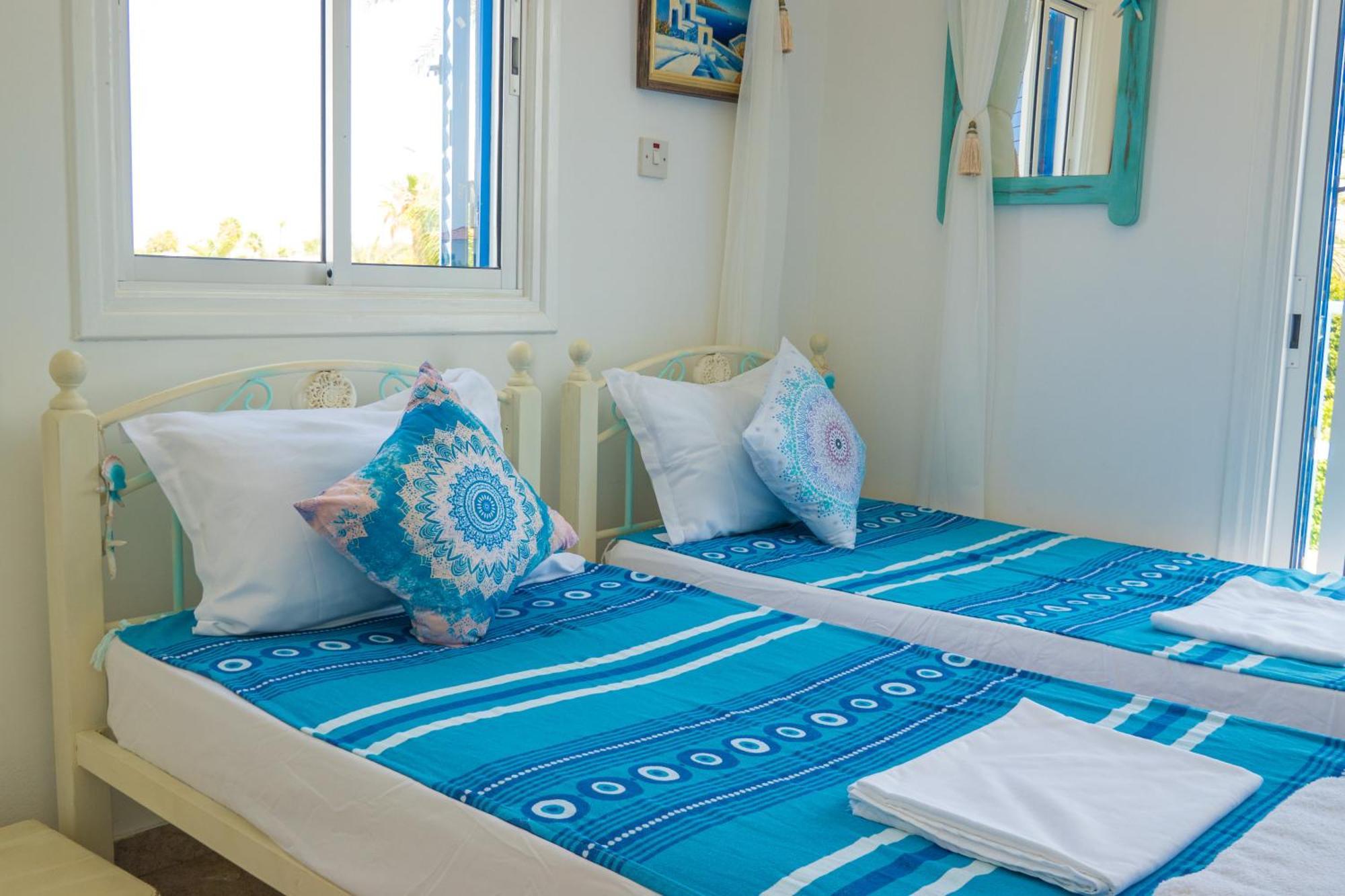 Greek Island Style 2 Bedroom Villa With Pool Next To The Sea Larnaca Ngoại thất bức ảnh